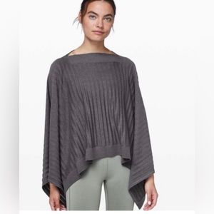 Lululemon Foward Flow Poncho